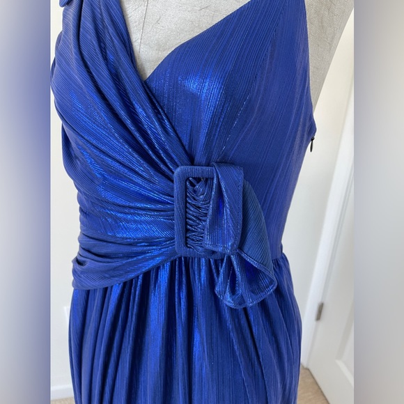 Retrofete "Natalie"Royal Blue metallic Gown - Picture 5 of 14